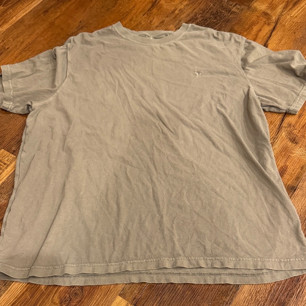 American Eagle Short Sleeve Tee